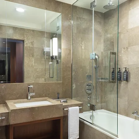 Sheraton Hotel 5*